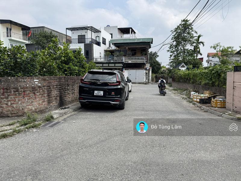 Bán lô góc đất đông dư 247m2 vị trí đẹp, gần trường chợ, không khí trong lành