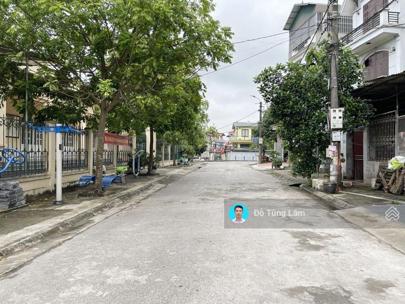 Bán gấp 120m2 đất tđc đông dư, bát tràng khu dân cư đông đúc, đất cao ráo, giá đầu tư