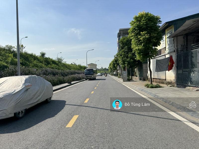 Bán gấp 76,5m2 đất mặt đê vàng phúc lợi, view sông đuống, ô tô đỗ cửa, giá tốt