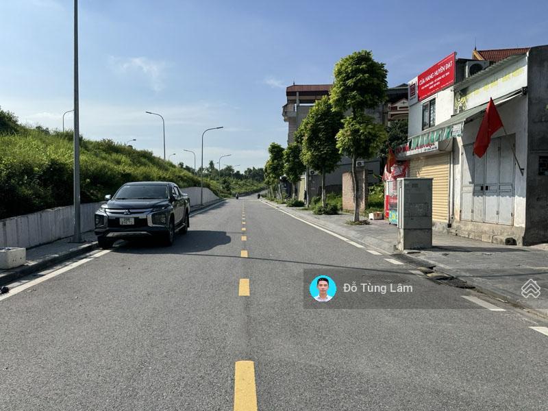 Bán gấp 76,5m2 đất mặt đê vàng phúc lợi, view sông đuống, ô tô đỗ cửa, giá tốt