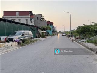 Đất đẹp đê vàng, cổ bi, 55m2  mặt tiền 4,16m, kinh doanh, tiềm năng tăng giá khi gia lâm
