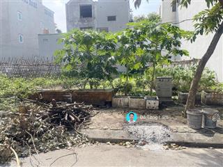 Bán gấp lô đất 80m2 kiêu kỵ, phường gia lâm đường bàn cờ, gần vin 123  tiềm năng tăng giá