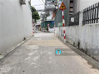 Bán 105m2 đất đẹp giang biên. ngõ thông ô tô, khổ đất vuông đẹp, tiện ích đầy đủ, sổ đỏ sẵn