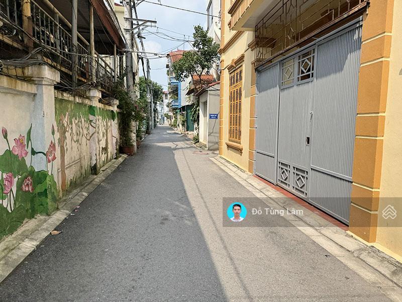 Bán gấp! đất 70m2 làng cam, gia lâm  ngõ ô tô 7 chỗ, 100m ra đường lớn, khổ vuông đẹp 5x14m