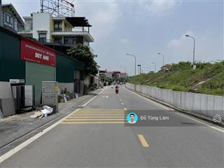 Bán đất mặt đê phúc lợi 76,5m2, vị trí đẹp, đường rộng 10m, ô tô đỗ, xây tự do