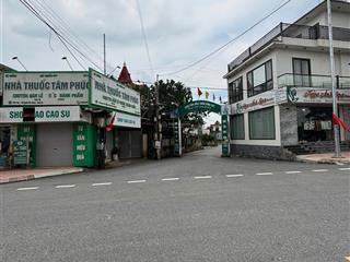 Chính chủ bán đất thôn vĩnh tuy  văn giang  hưng yên , hai mặt đường trước sau