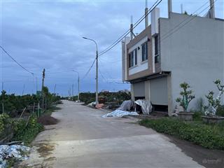 Bán nhà 2 tầng khu đấu giá hoàng trạch  mễ sở  đường oto tránh vỉa hè