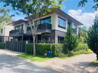 Biệt thự song lập  căn bìa view kênh  3 mặt sân vườn 7tỷ5 waterpoint