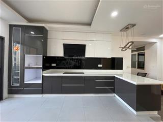 Căn hộ 4pn era town đức khải, q7 giá 3ty4, nt cơ bản  0971 215 ***