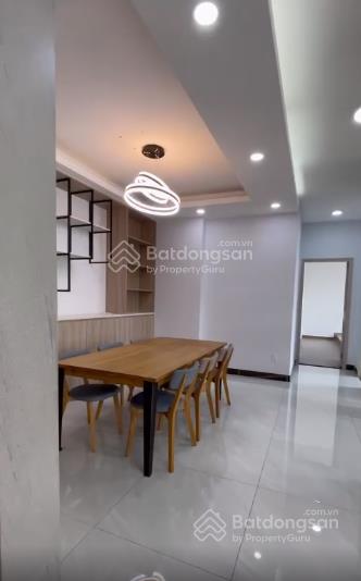 Chính chủ cần bán gấp căn era town 4pn, 160m2 view sông thoáng mát, giá tốt