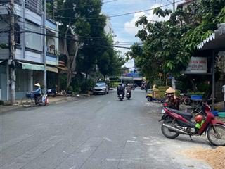 Mt thành công , 4,2x18 , cấp 4 vị trí đẹp chính chủ kẹt tiền bán