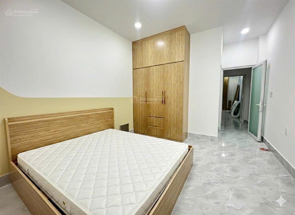 99/25 dương văn dương 4x18 đúc trệt 2 lầu st, 8.5 tỷ, tặng toàn bộ nội thất cao cấp