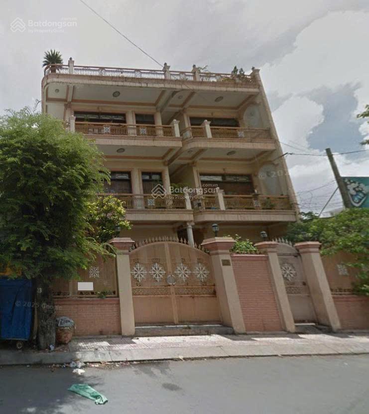 Bán nhà mặt tiền đường phạm vấn, 13m x 19m, trệt 3 lầu, giá 49 tỷ