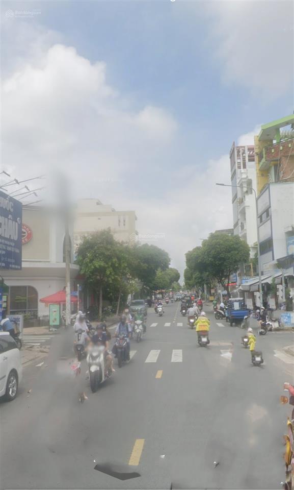 Nhà đường mặt tiền độc lập, 4m x 19m, 1 trệt 4 lầu sân thượng, giá 11.7 tỷ