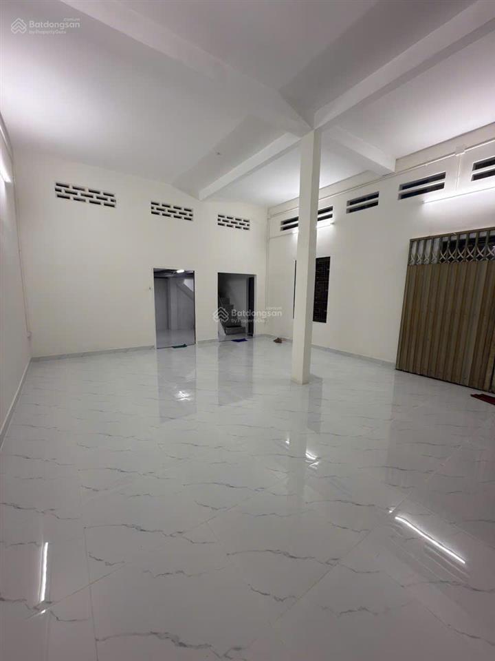 Hẻm 1074 đường trường sa (3 tầng dt 6mx11m). giá 12,5 tỷ