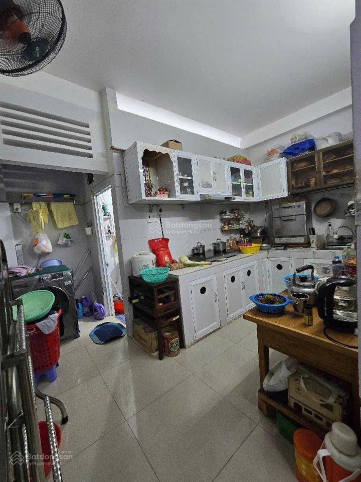 Chỉ 4 tỷ x nhà 2 tầng lâm văn bền,quận 7,dt 45m,2pn,gần quận 1,quận 4