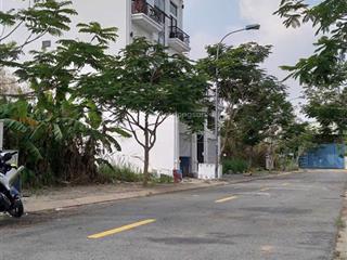 Cần bán lô đất kdc long hậu nam sài gòn. dt 5m x 20m giá 2,2 tỷ. sổ đỏ riêng