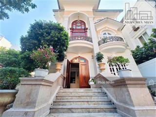 Biệt thự 303m2 sân vườn hồ bơi duy nhất thảo điền hầm 4 tầng ngay quốc hương  chính chủ bán 72 tỷ
