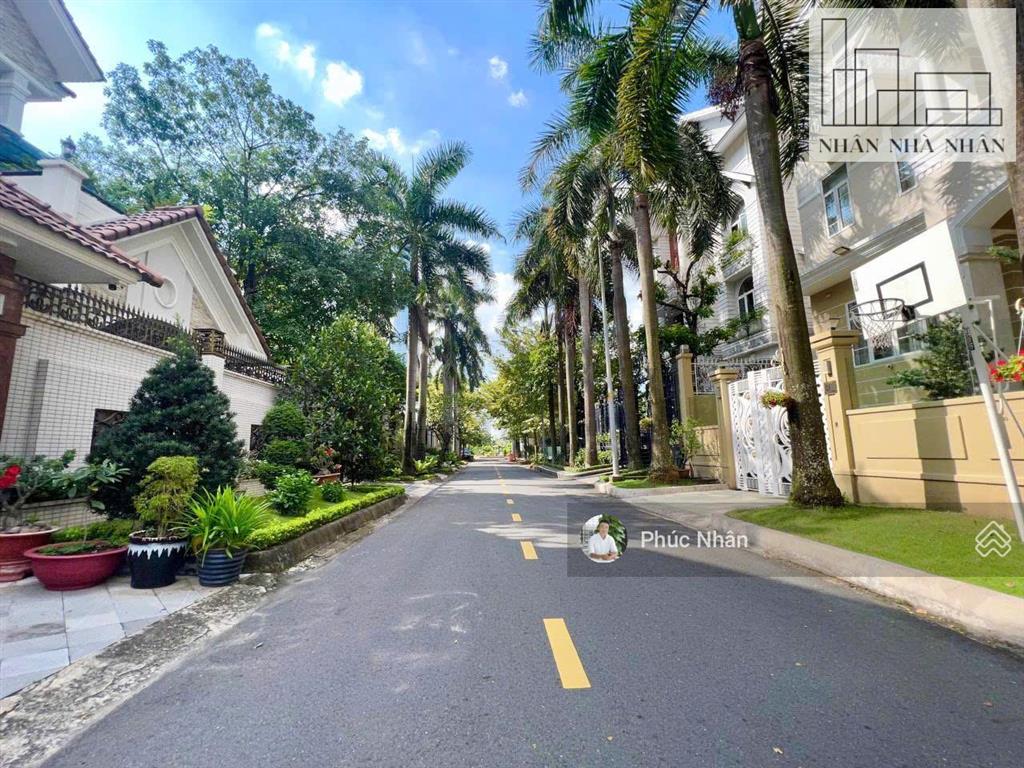 Cực tốt 230tr/m2 biệt thự rẻ hơn giá đất khu compound nguyễn văn hưởng thảo điền 15x25  4 tầng