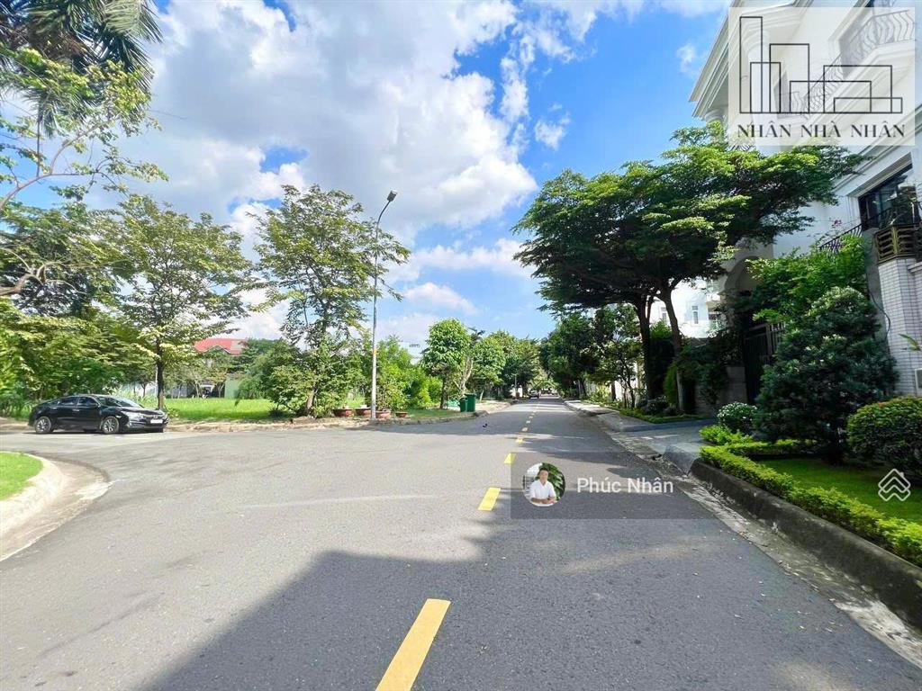 Cực tốt 230tr/m2 biệt thự rẻ hơn giá đất khu compound nguyễn văn hưởng thảo điền 15x25  4 tầng