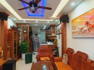Bán nhà mậu lương.cạnh sân bóng.34m2.xây 5 tầng.full nội thất.3 phòng ngủ.sát khu đô thị.giá 5tỷ280