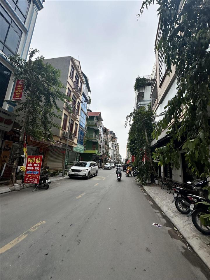 Phân lô khuất duy tiến.55m2.mặt tiền 12 mét.lô góc 2 mặt.dt tầng 2 lên là 75m2.vỉa hè.giá 22tỷ5