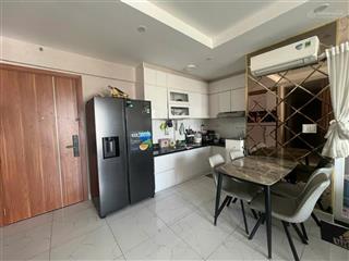 Tôi chính chủ bán căn góc 73m2, 2pn, 2wc, 2 logia, ốp gỗ, đủ nt, conic riverside, q8, 2.930 tỷ
