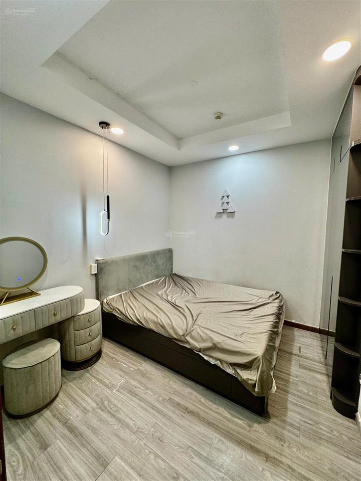 Bán căn hộ the pegasuite, 4,5 tỷ, 75m2, 2pn, 2wc, pháp lý đầy đủ  full nội thất đẹp như hình