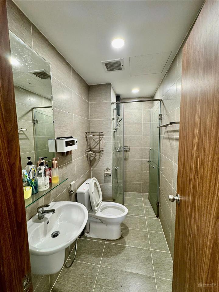 Bán căn hộ the pegasuite, 4,3 tỷ, 69m2, 2pn, 2wc, pháp lý đầy đủ  full nội thất đẹp như hình
