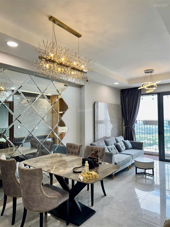 Bán căn hộ the pegasuite, 4,3 tỷ, 69m2, 2pn, 2wc, pháp lý đầy đủ  full nội thất đẹp như hình