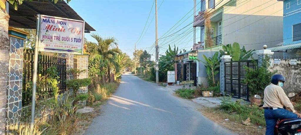 Lô đất mặt tiền liên xã cực đẹp và tiềm năng đầu tư sinh lợi cao