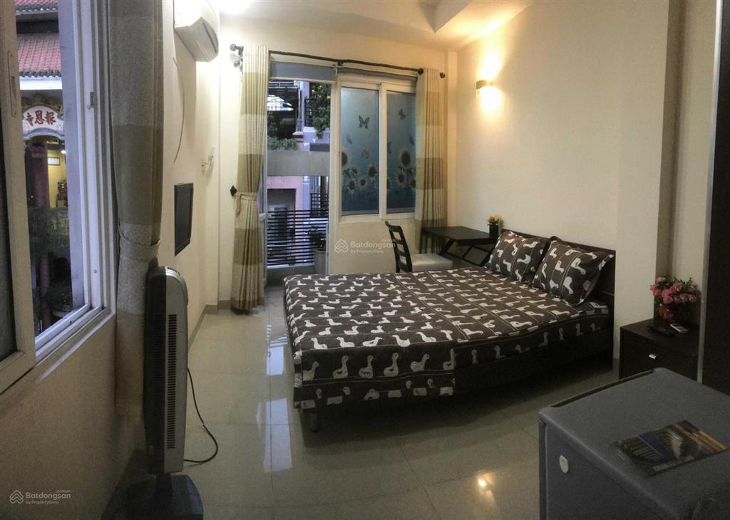 Phòng cao cấp, đầy đủ tiện nghi. gần đài truyền hình và trường khoa học xã hội & nhân văn 200 mét