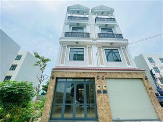 Sở hữu nhà đẹp 3 lầu mới đường 9m 4,x13,67 dtsd 162m2 khu ven sông gần vạn phúc thủ đức.0931 889 ***