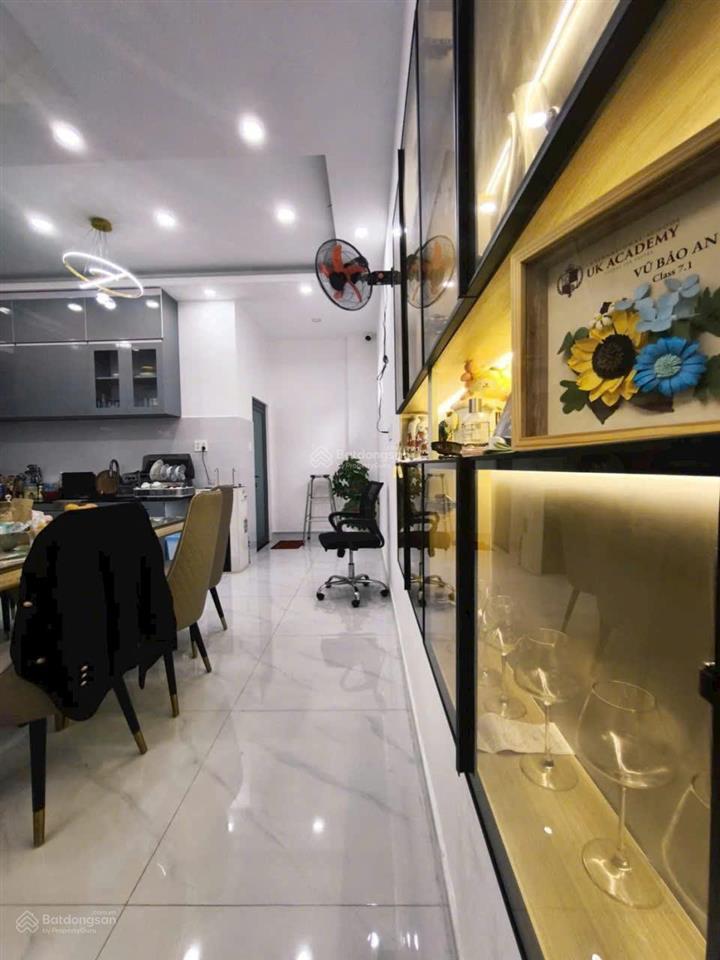 Bán nhà 2 mặt tiền 5x17,5m đường số 8 ngay khu hồng long đường trước nhà 10m thủ đức