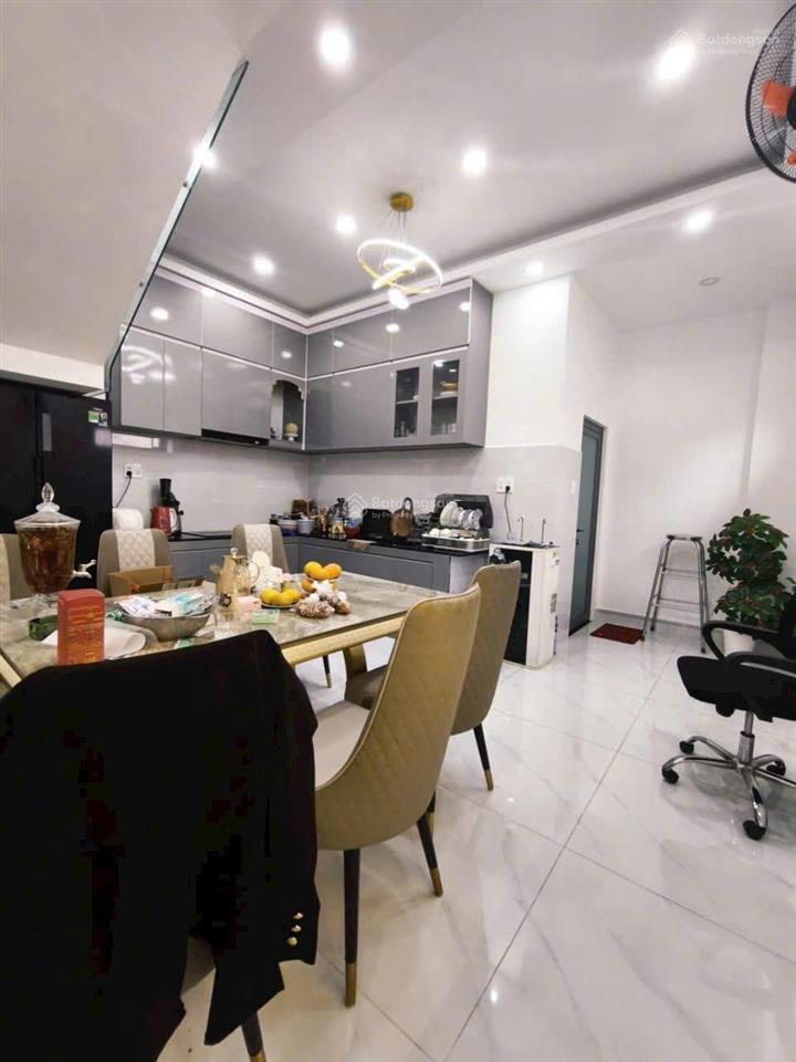 Bán nhà 2 mặt tiền 5x17,5m đường số 8 ngay khu hồng long đường trước nhà 10m thủ đức