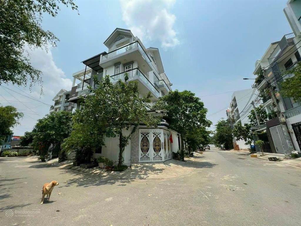 Còn 1 căn 3 tầng dt 160m2 trong đường 12 hxh đường 10m phường hiệp bình chánh sát chợ bình triệu