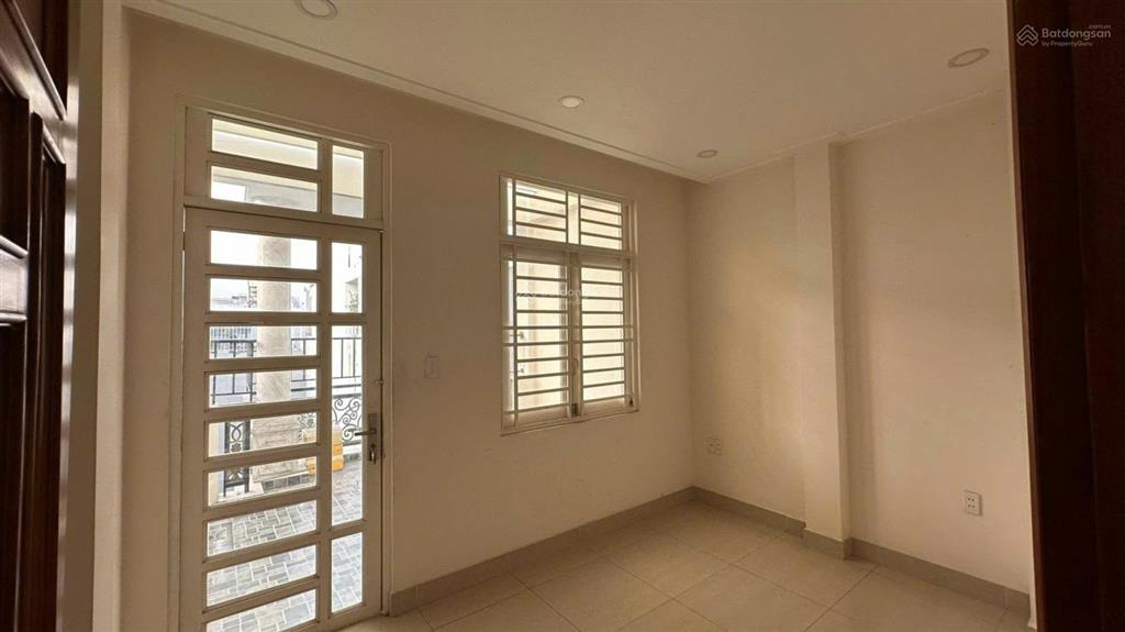 Còn 1 căn 3 tầng dt 160m2 trong đường 12 hxh đường 10m phường hiệp bình chánh sát chợ bình triệu