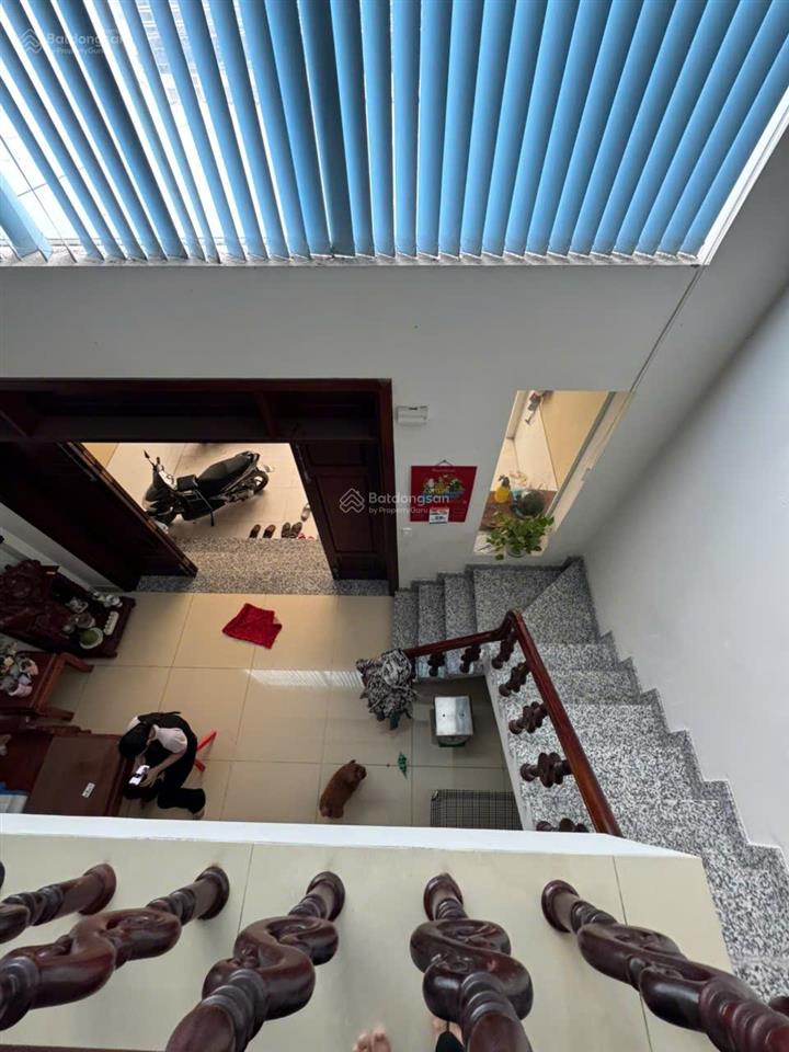 Bán nhà 3 tầng ngang khủng 5,4m ngay nhà thờ fatima sát đại học luật, đường xe tải giá đầu tư