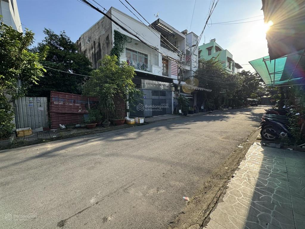 Bán đất mặt tiền đường số 6 chợ bình triệu, đường 8m shr ngang 6m xây chdv đối diện đại học luật