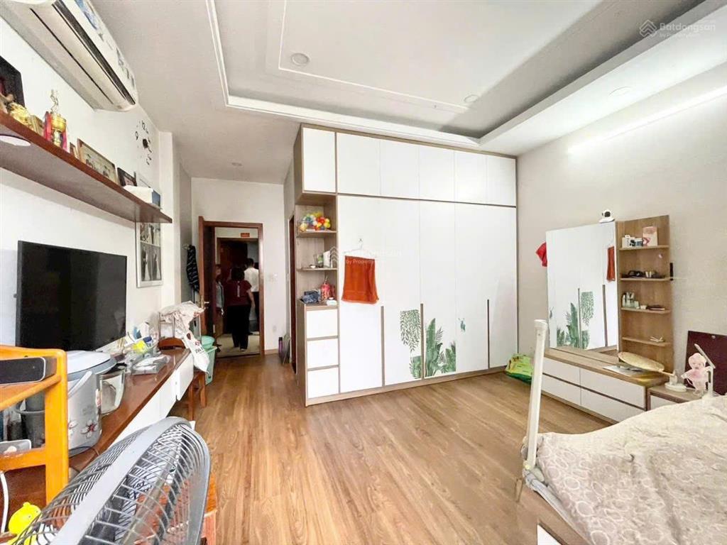 Bán nhà khu thành ủy đường 18 giá đầu tư ngay công viên 68m2 khu bên sông đường nội bộ 12m thủ đức