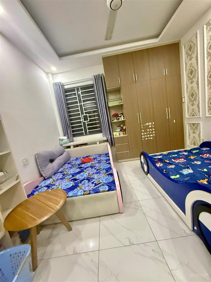 Nhà đẹp 4 tầng 80m2 đường 48 hiệp bình chánh, sân xe hơi, nhà đẹp, gần phạm văn đồng 093188978