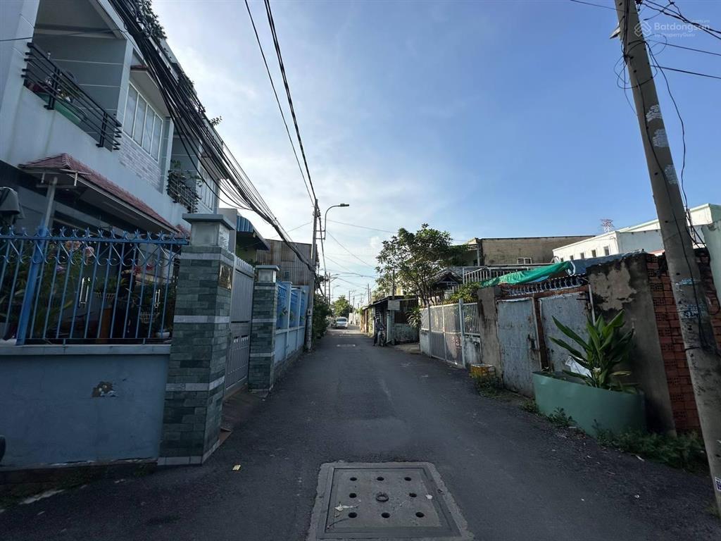 Bán đất tặng nhà cấp 4 hệ số xây dựng cao gần vạn phúc ngang 8 đường xe tải view sông thủ đức