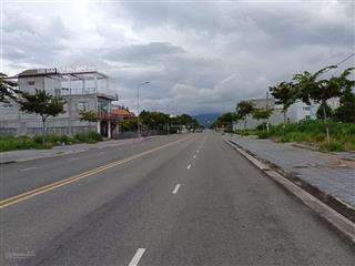 Chính chủ bán 02 lô liền kề đường hoàng hoa thám, tam long, hcm