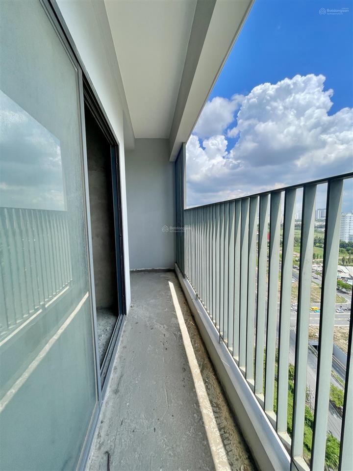 Bán căn hộ officetel lavida plus q.7 54,7m2 giá chỉ 4,098 tỷ, giao hoàn thiện cơ bản nhận nhà ngay