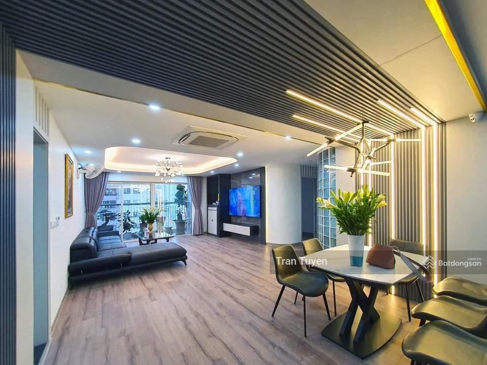 Bán căn hộ chung cư cao cấp sky city số 88 láng hạ, căn 2 phòng ngủ diện tích 112m2