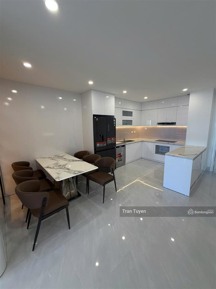 Chính chủ bán căn hộ cao cấp kinh đô tower 93 lò đúc, 2pn, nt xịn, giá tốt! (thông tin chuẩn)