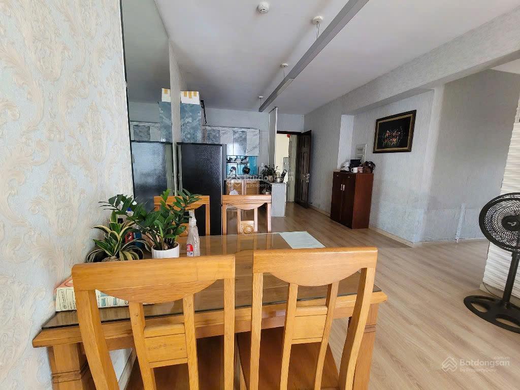 Tôi bán căn hộ thủ thiêm xanh 91m2 3pn 2wc tặng nội thất cơ bản. giá 4.2 tỷ