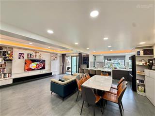 Mình cần bán lại căn góc 3pn homyland 1 full nội thất