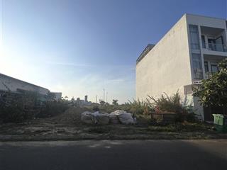 Bán đất biển tại trương văn hiến, 11 tỷ, 180m2, pháp lý đầy đủ trục 7m5 chính chủ