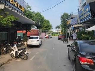 Bán lô đất tại ấp đồn  vị trí kinh doanh siêu đẹp
